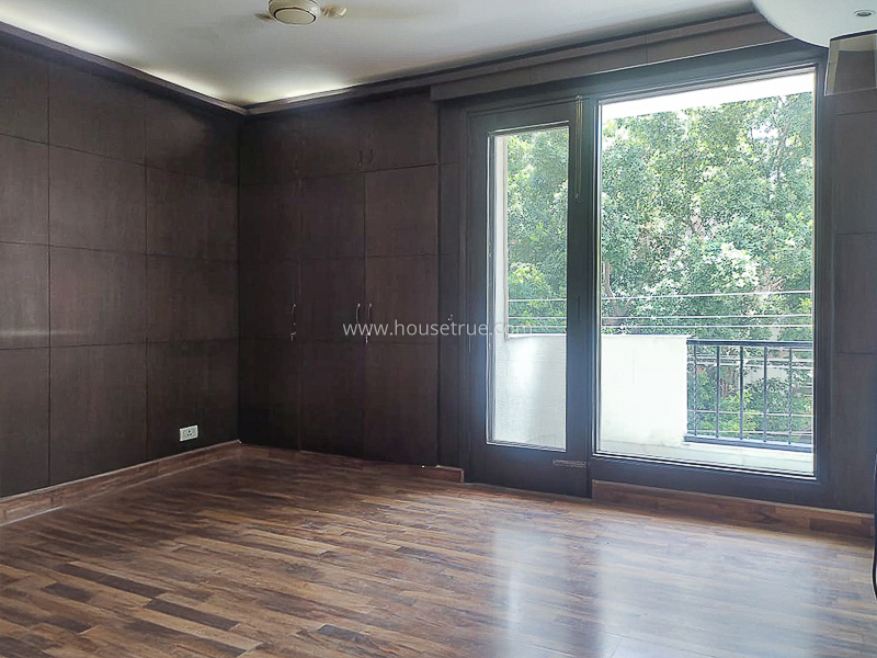 4 BHK Flat For Rent in Anand Niketan