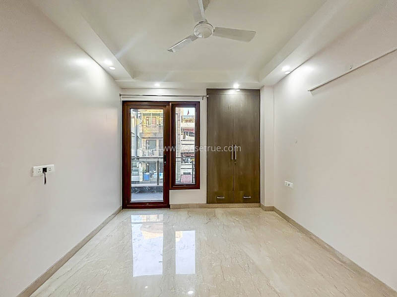3 BHK Builder Floor For Rent in Safdarjung Enclave