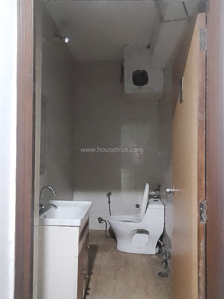 Office Space Lease in Okhla Industrial Area Phase 1