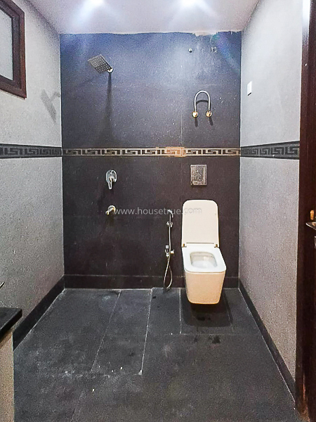 3 BHK Flat For Sale in Greater Kailash Part 1