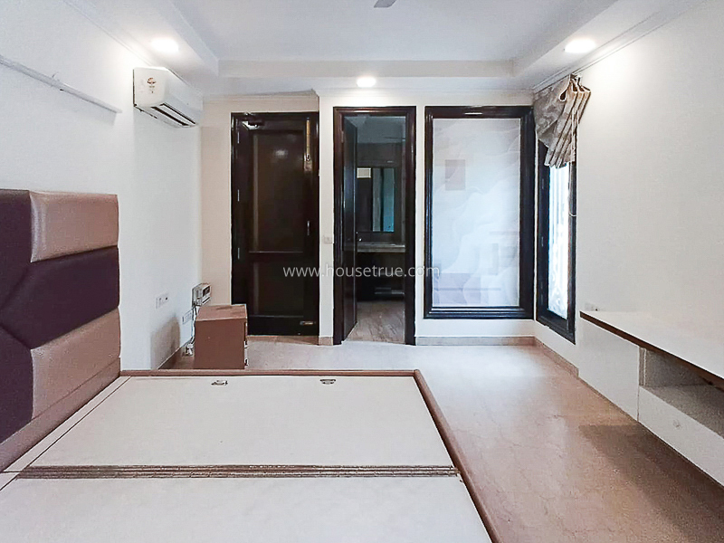 3 BHK Flat For Sale in Greater Kailash Part 1