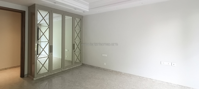 3 BHK Builder Floor For Rent in Defence Colony
