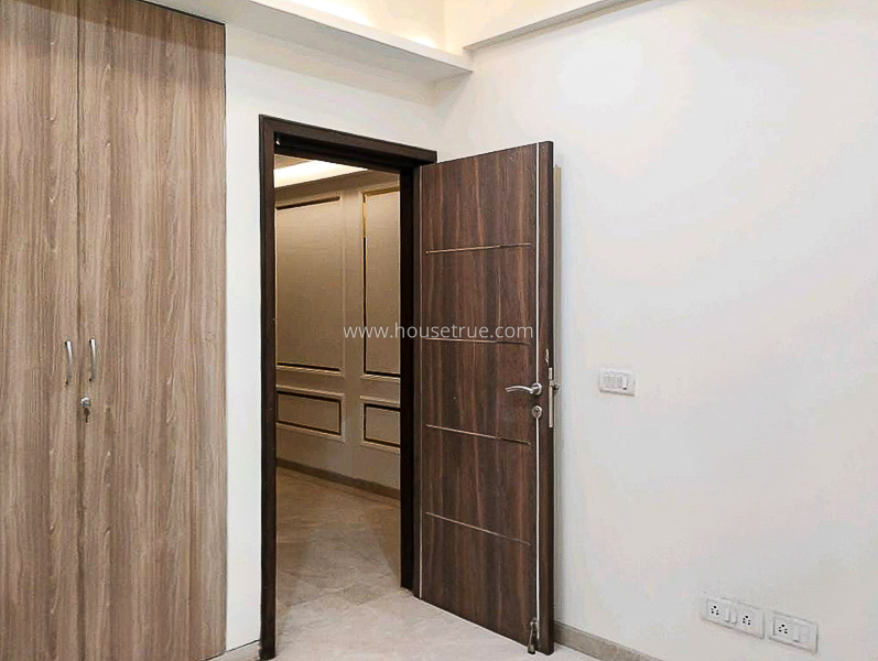 3 BHK Flat For Sale in Greater Kailash Part 1