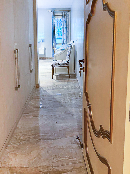 4 BHK Duplex For Rent in Defence Colony