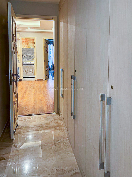 4 BHK Duplex For Rent in Defence Colony
