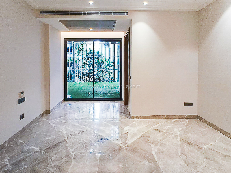 4 BHK Flat For Sale in Greater Kailash Part 2