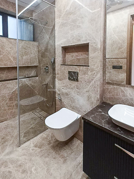 4 BHK Flat For Sale in Greater Kailash Part 2