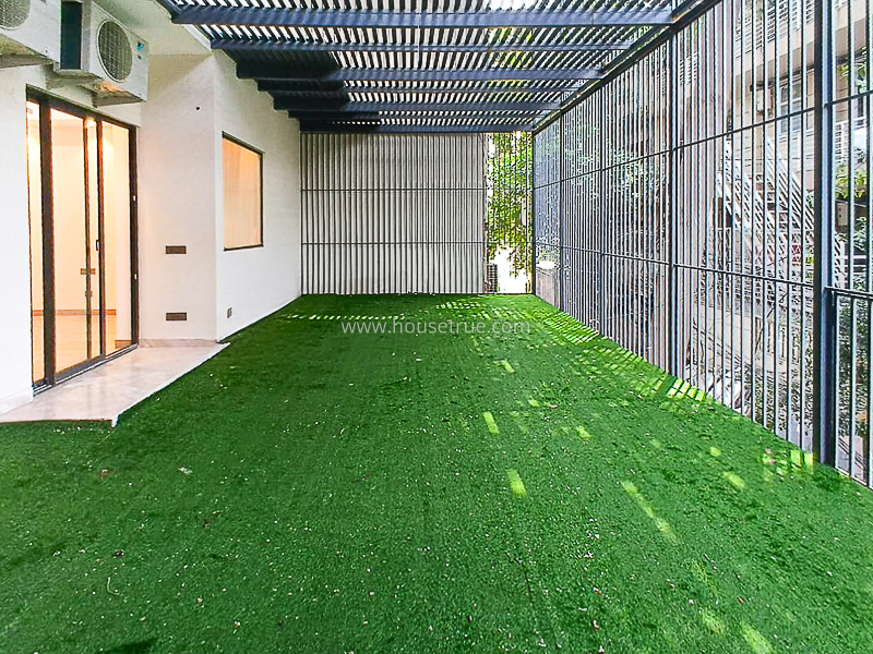 4 BHK Flat For Sale in Greater Kailash Part 2