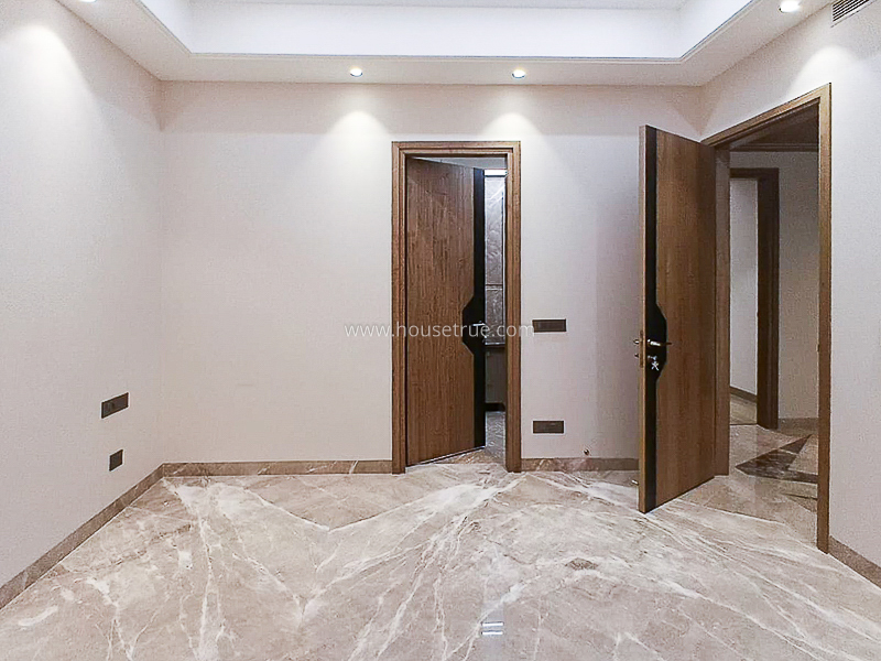 4 BHK Flat For Sale in Greater Kailash Part 2