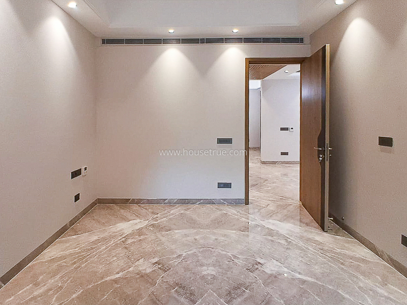 4 BHK Flat For Sale in Greater Kailash Part 2