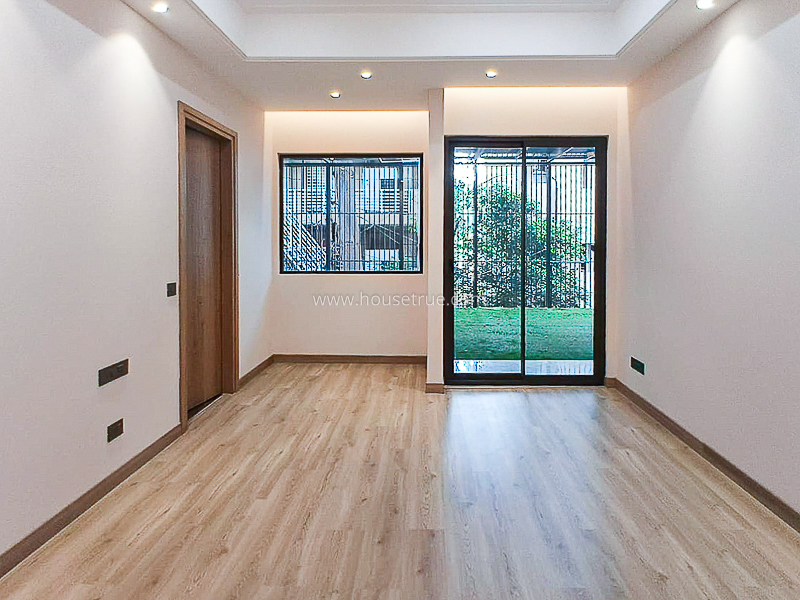 4 BHK Flat For Sale in Greater Kailash Part 2