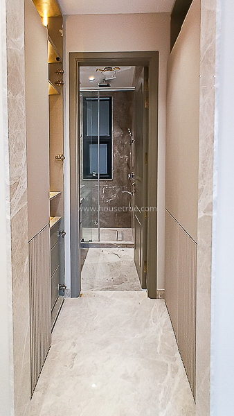3 BHK Flat For Rent in Defence Colony