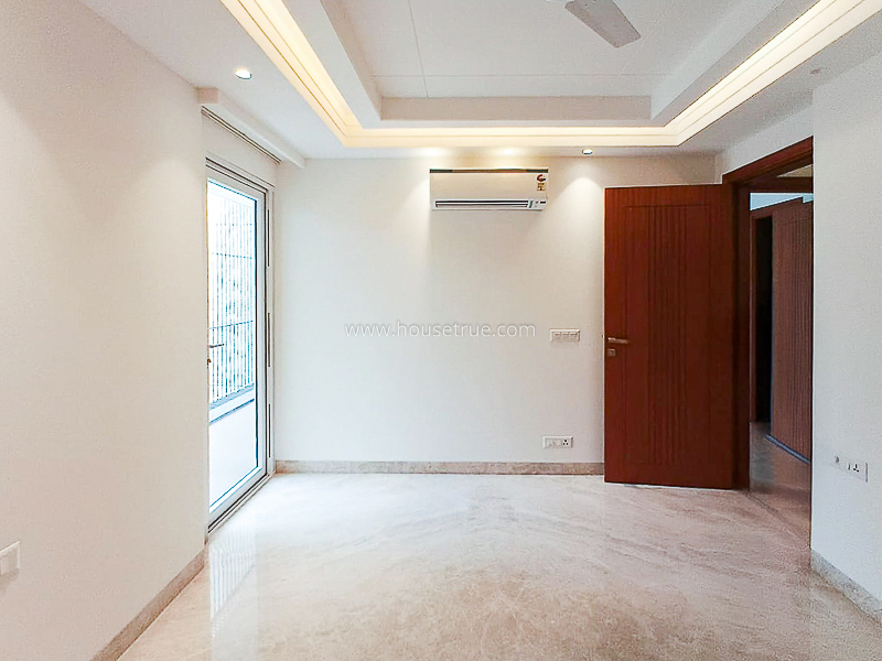 3 BHK Flat For Rent in Uday Park
