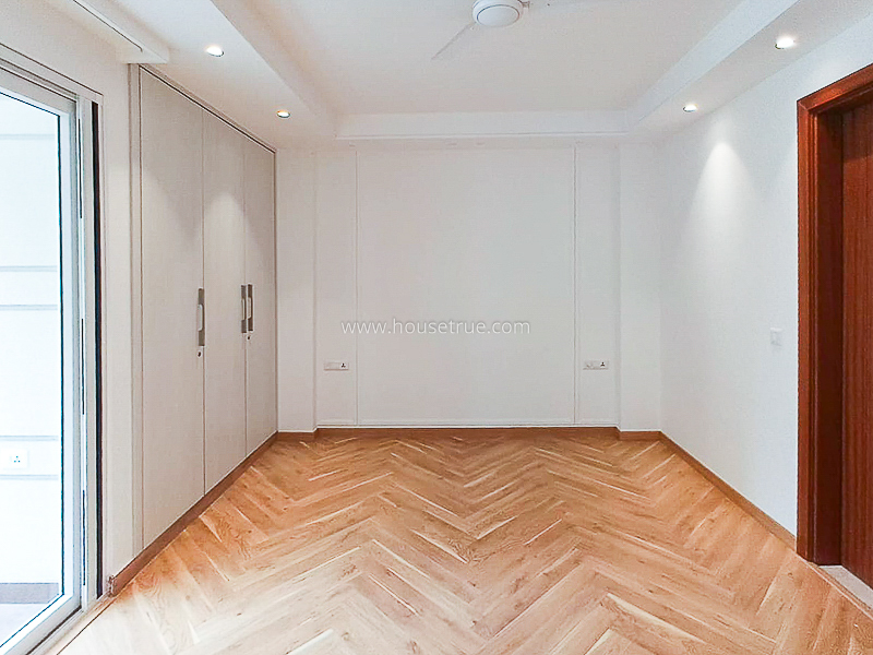 3 BHK Flat For Rent in Uday Park