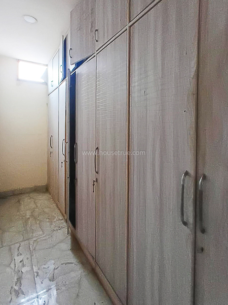 4 BHK Flat For Sale in Greater Kailash Part 2