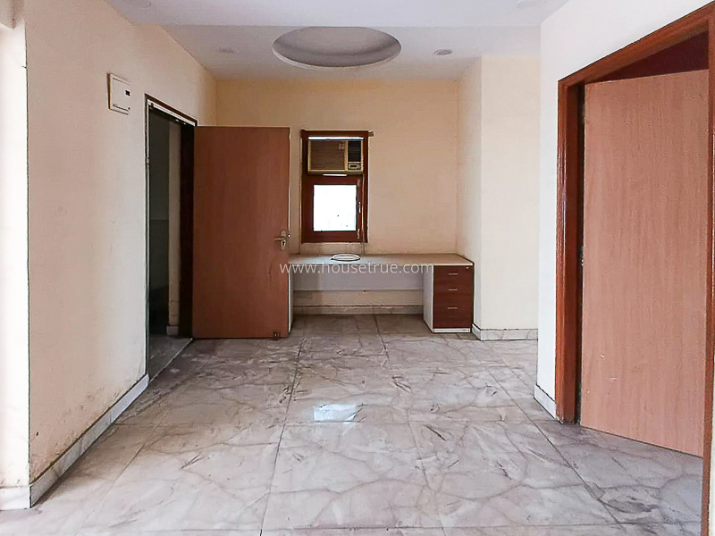 4 BHK Flat For Sale in Greater Kailash Part 2