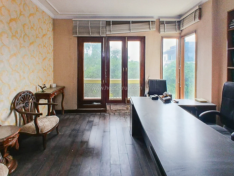 4 BHK Flat For Sale in Greater Kailash Part 2