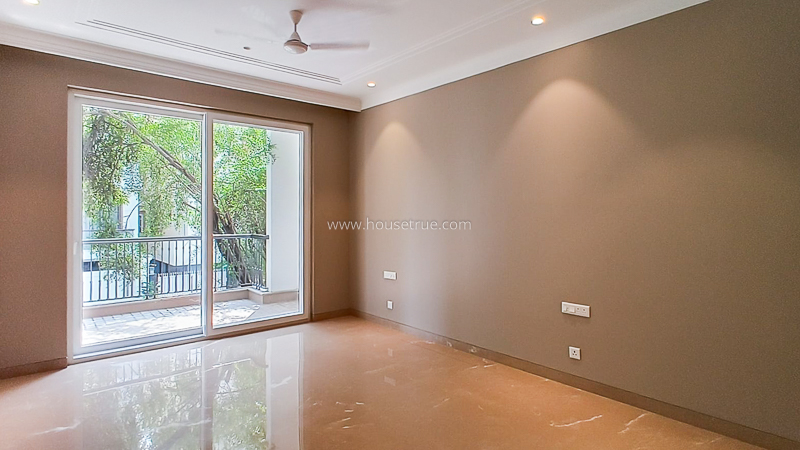 3 BHK Flat For Rent in Defence Colony