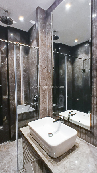 3 BHK Flat For Rent in Defence Colony