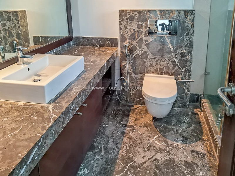 4 BHK Flat For Rent in Anand Lok