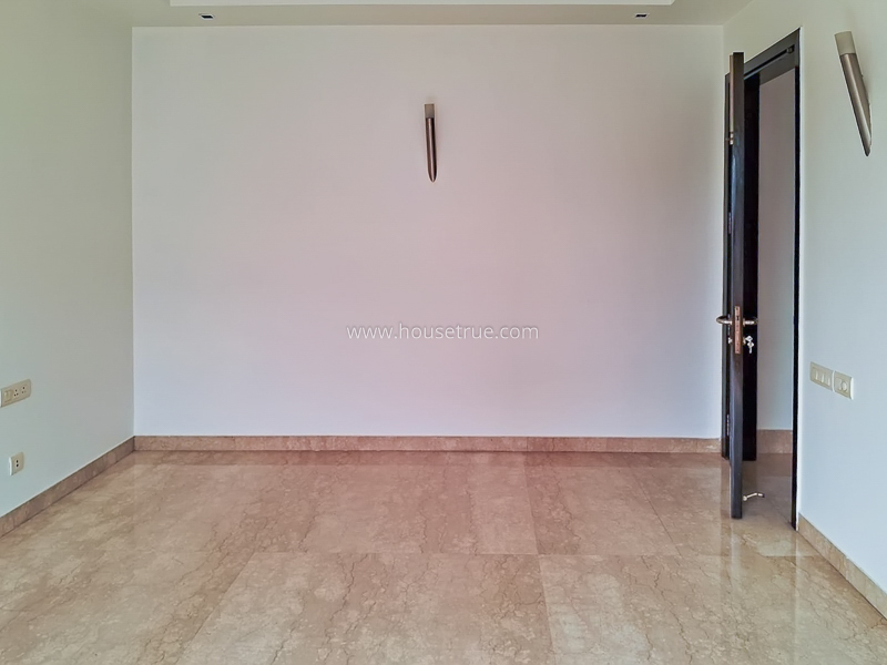 4 BHK Flat For Rent in Anand Lok