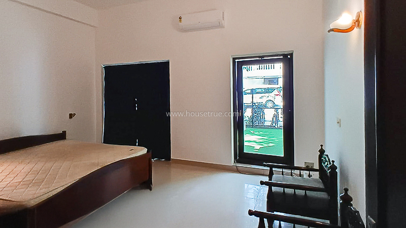 3 BHK Duplex For Rent in Defence Colony
