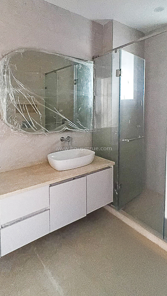 3 BHK Flat For Rent in Jangpura Extension