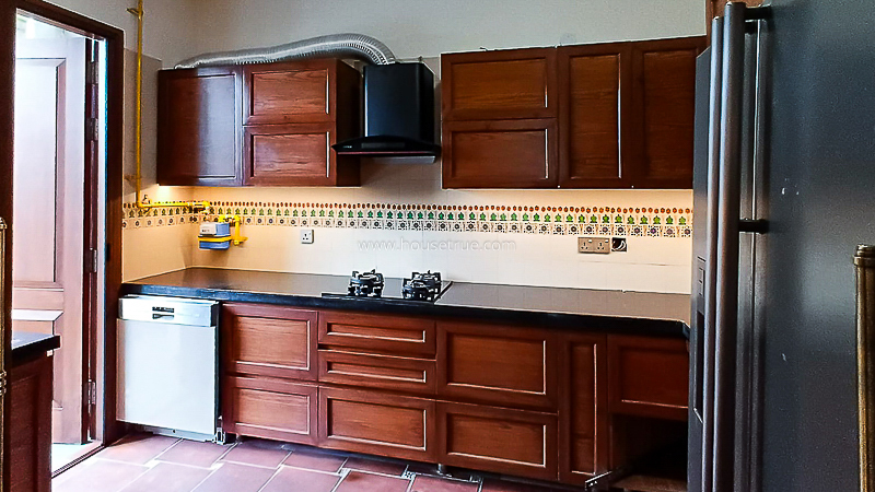 1 BHK Flat For Rent in Defence Colony