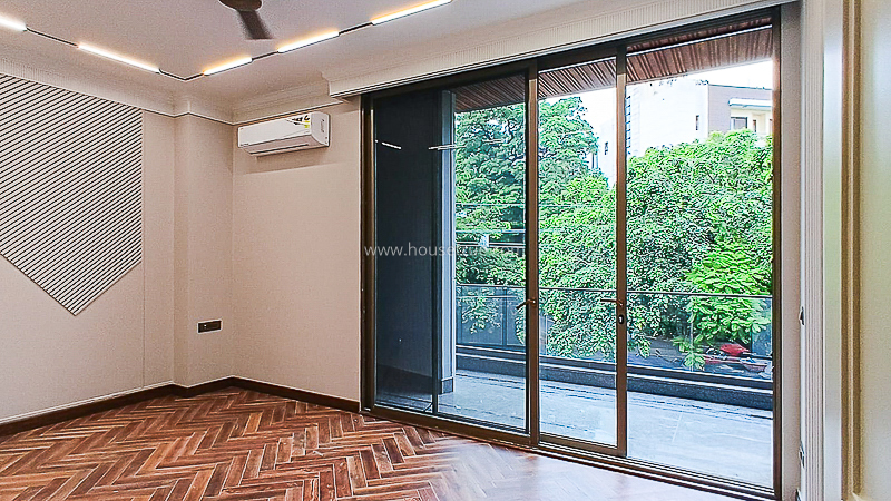 3 BHK Flat For Rent in Defence Colony