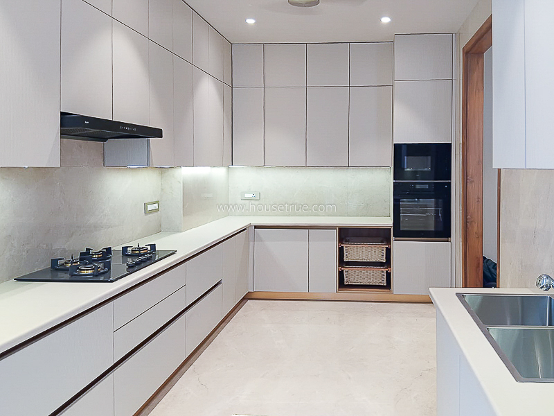 3 BHK Flat For Rent in Defence Colony