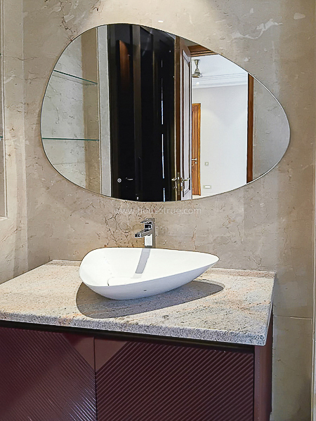 3 BHK Flat For Rent in Defence Colony