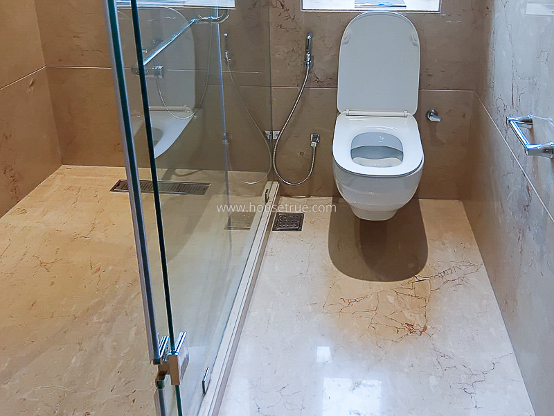 3 BHK Flat For Rent in Defence Colony