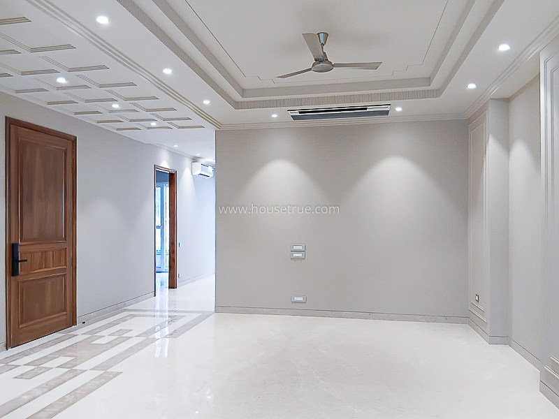 3 BHK Flat For Rent in Defence Colony