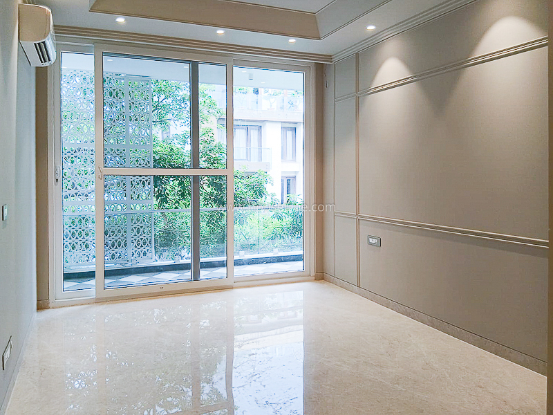 3 BHK Flat For Rent in Defence Colony