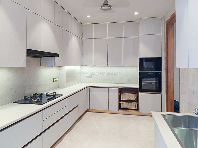 3 BHK Flat For Rent in Defence Colony