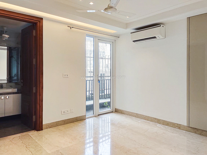 4 BHK Builder Floor For Rent in Anand Niketan