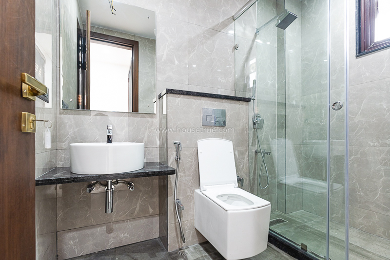 3 BHK Flat For Rent in South Extension 2