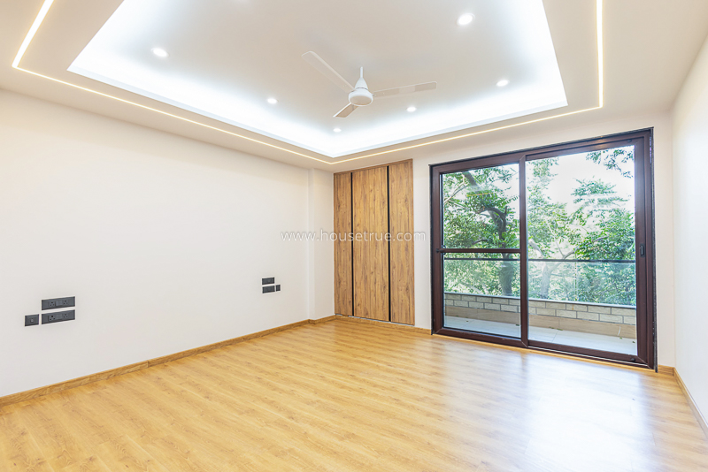 3 BHK Flat For Rent in South Extension 2