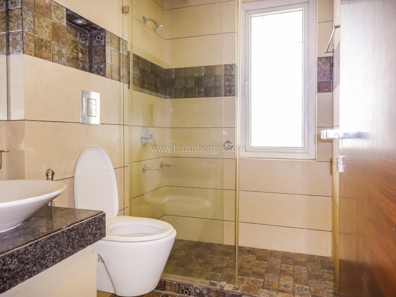 4 BHK Builder Floor For Rent in Defence Colony