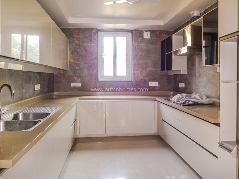 4 BHK Builder Floor For Rent in Defence Colony