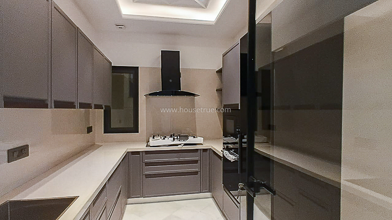4 BHK Flat For Rent in Defence Colony