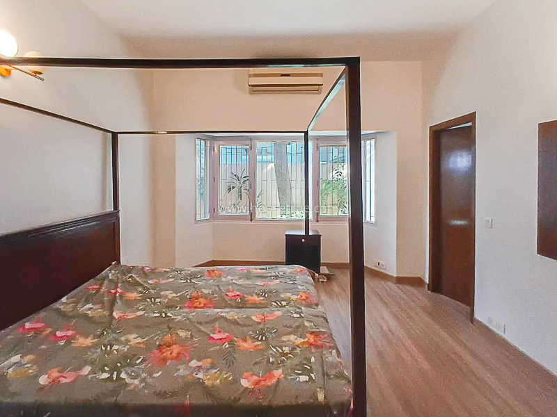 3 BHK Flat For Rent in New Friends Colony