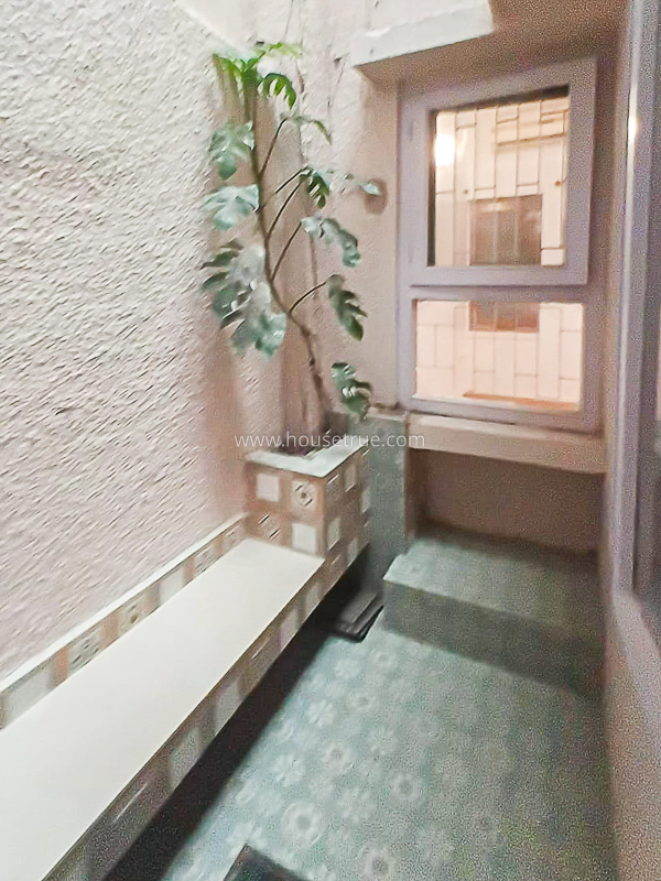 3 BHK Flat For Rent in New Friends Colony