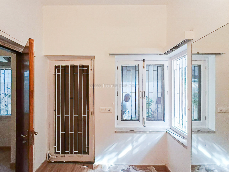 3 BHK Flat For Rent in New Friends Colony