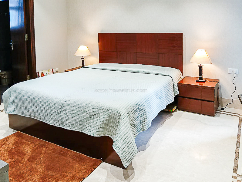 3 BHK Flat For Rent in Safdarjung Enclave