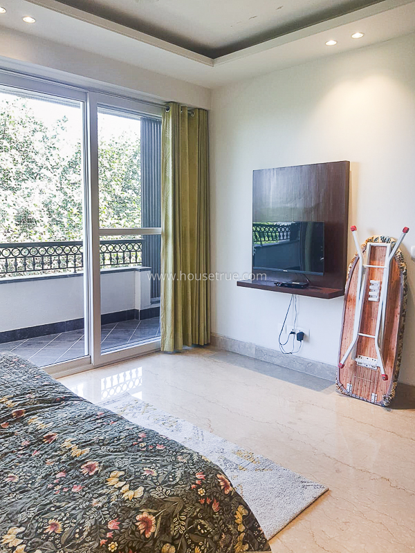 3 BHK Flat For Rent in Safdarjung Enclave
