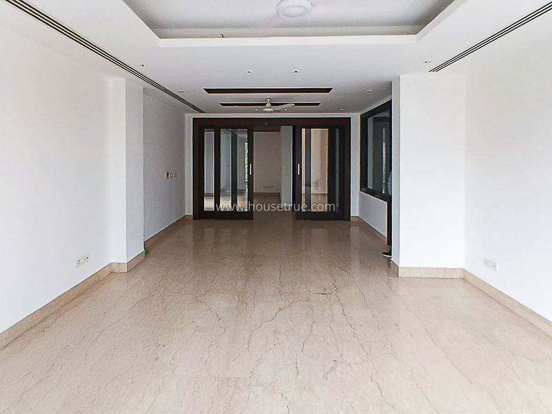 4 BHK Flat For Rent in New Friends Colony