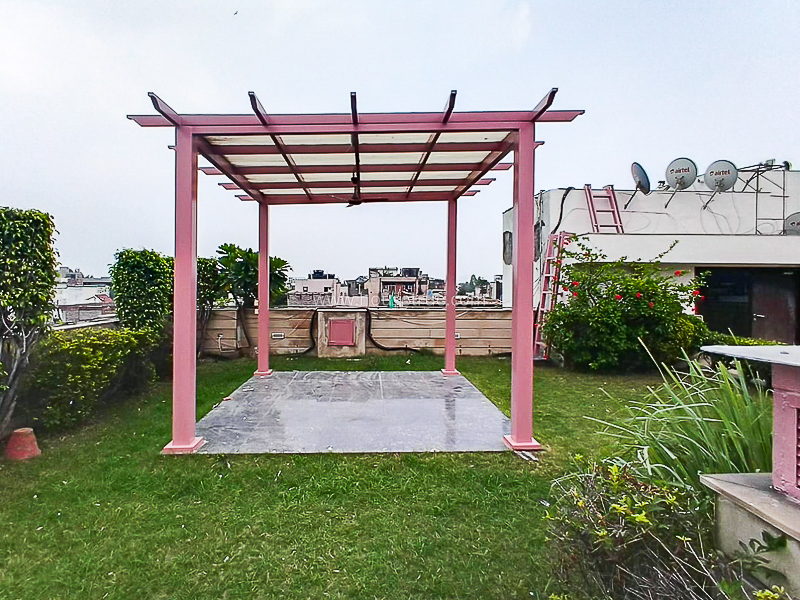 4 BHK Flat For Rent in New Friends Colony