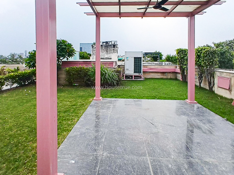 4 BHK Flat For Rent in New Friends Colony