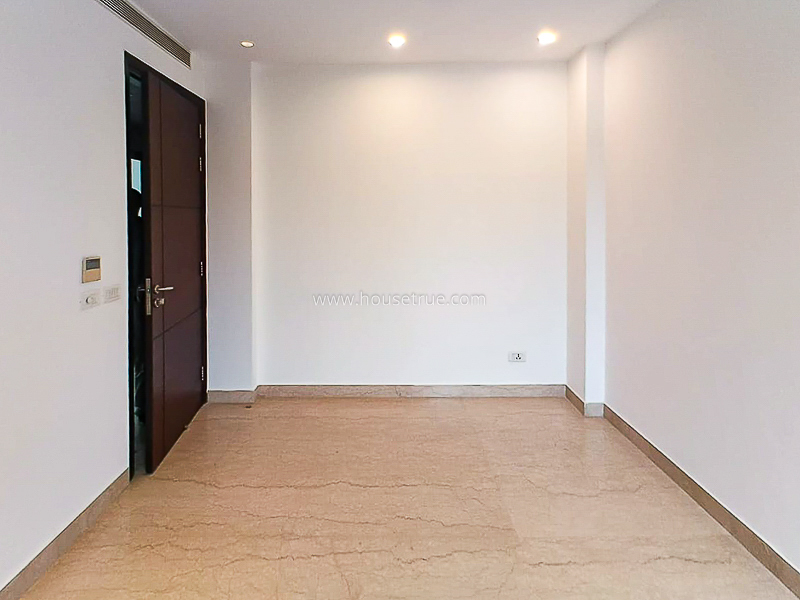 4 BHK Flat For Rent in New Friends Colony
